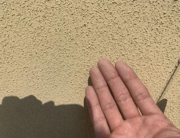 チョーキングが見られた外壁