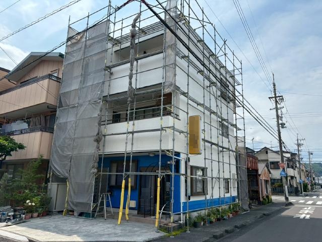 足場の施工状況