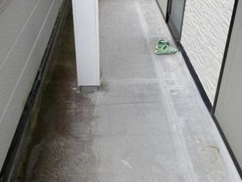 施工前のベランダ