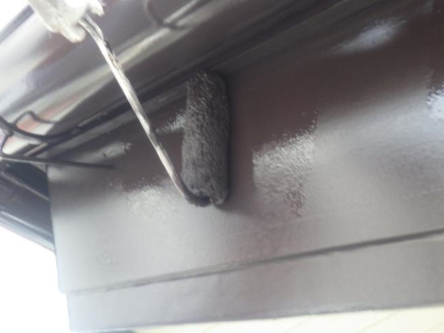 破風の2回目の上塗り