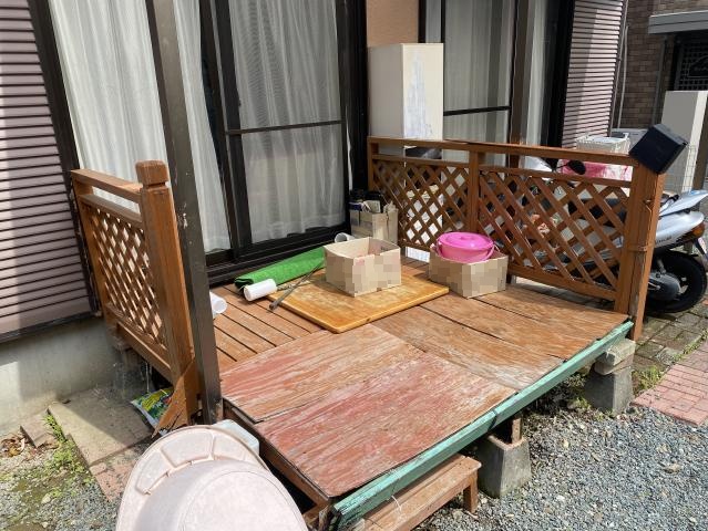 施工前のウッドデッキ