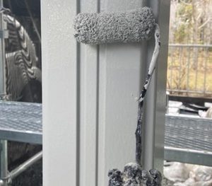 柱の3回目の塗装