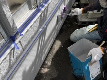 基礎の2回目の上塗り