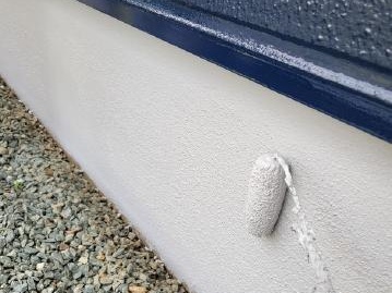 基礎の2回目の上塗り