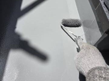 ベランダの2層目のトップコート