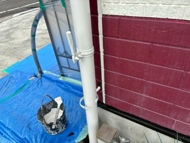 樋の1回目の上塗り