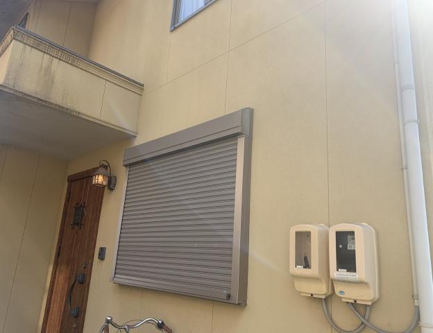 施工前のシャッターボックス