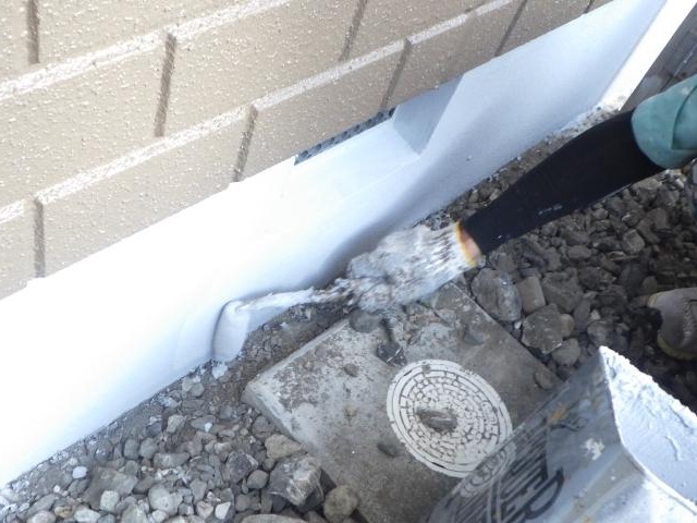 基礎の2回目の上塗り