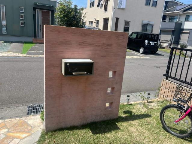 施工前の塀