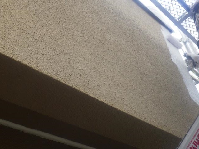 外壁の下塗り