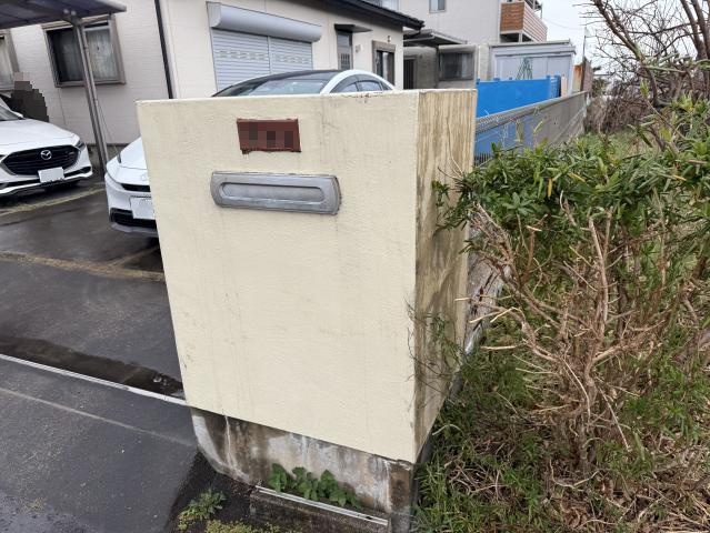 施工前の門塀