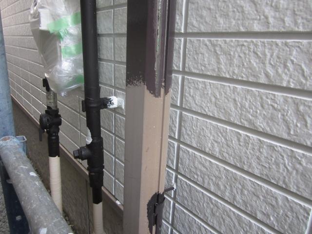 樋の1回目の上塗り