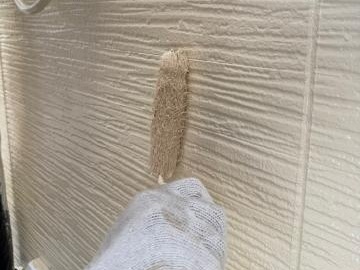 外壁の2回目の上塗り